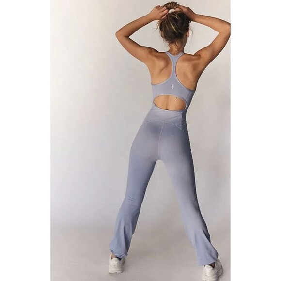 FREE PEOPLE MOVEMENT let's bounce jumpsuit in dusted cerulean size L - Picture 12 of 12